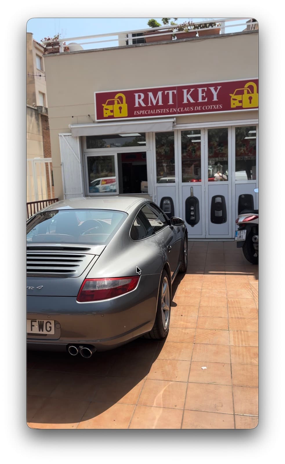 Porsche 911 con duplicado de llave Keyless realizado por RMT KEY